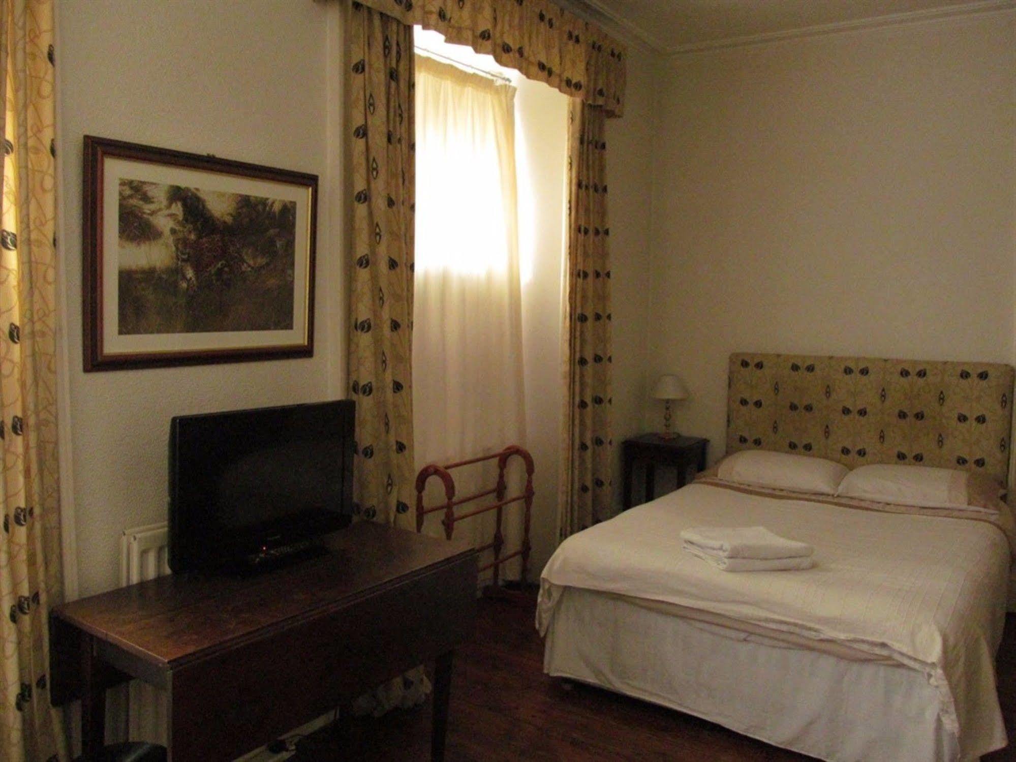 Lantern Guest House Единбург Екстериор снимка