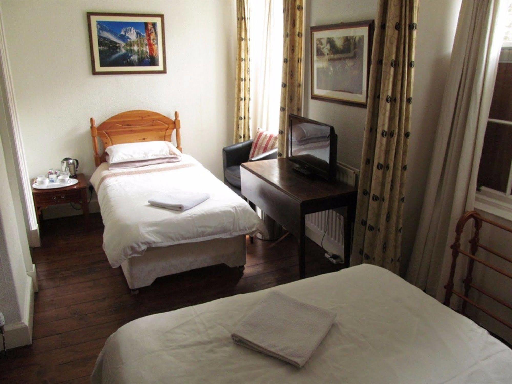 Lantern Guest House Единбург Екстериор снимка