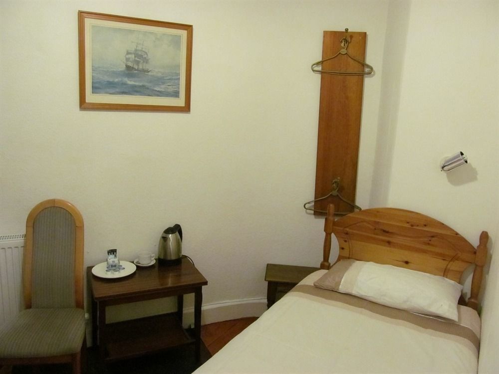 Lantern Guest House Единбург Екстериор снимка